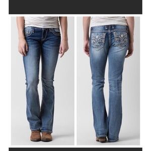 ROCK REVIVAL Jena Straight Stretch Jean ?.